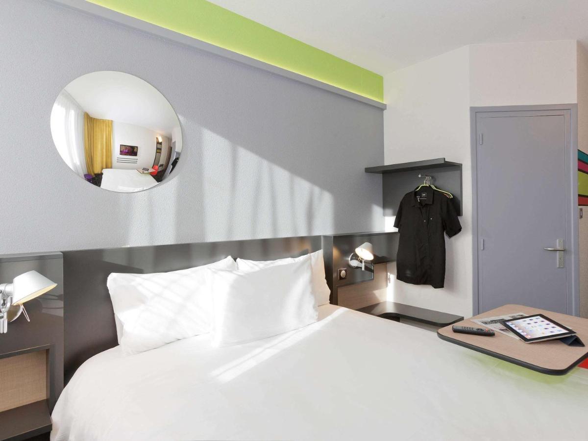 Ibis Styles Roanne Centre Gare Hotel Bagian luar foto